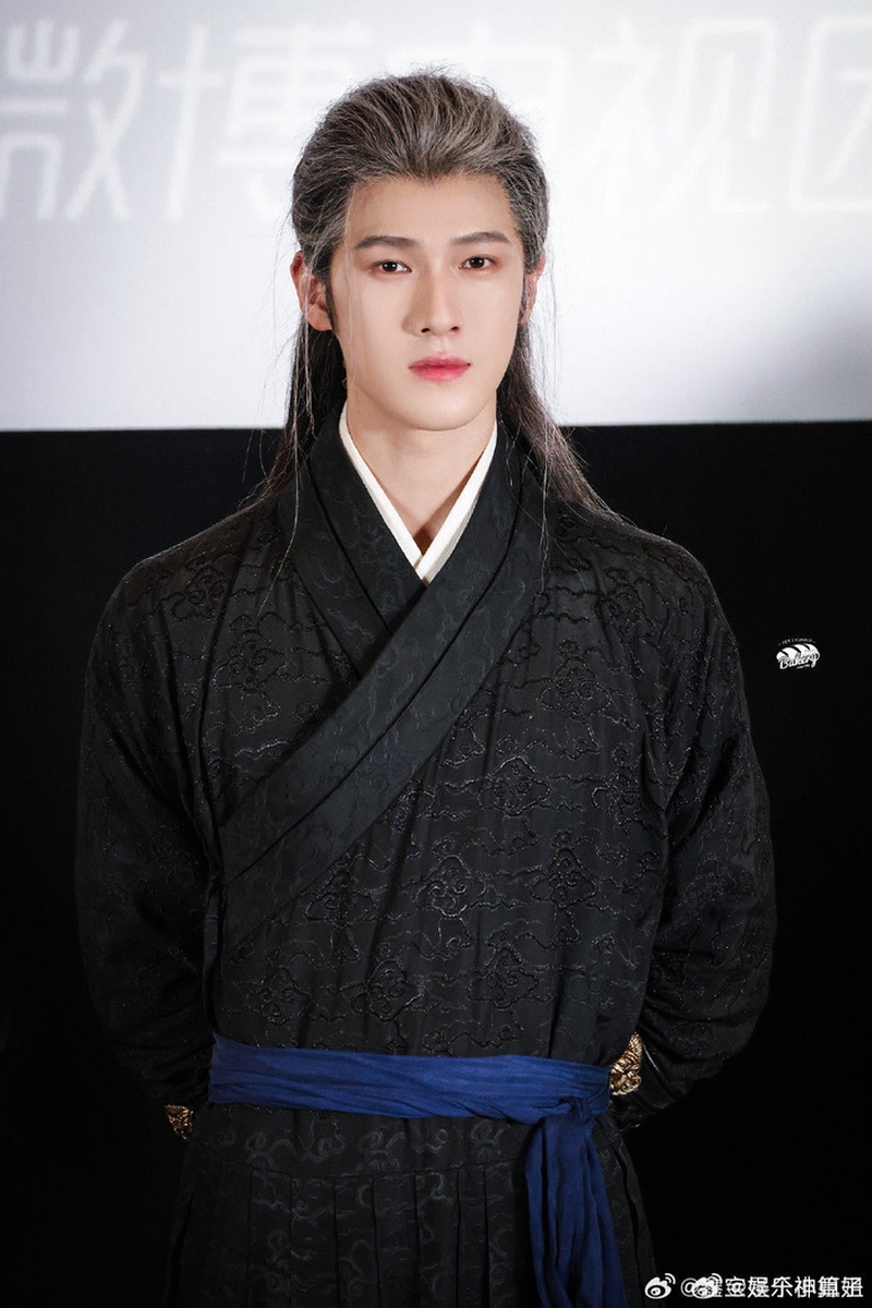 李昀锐